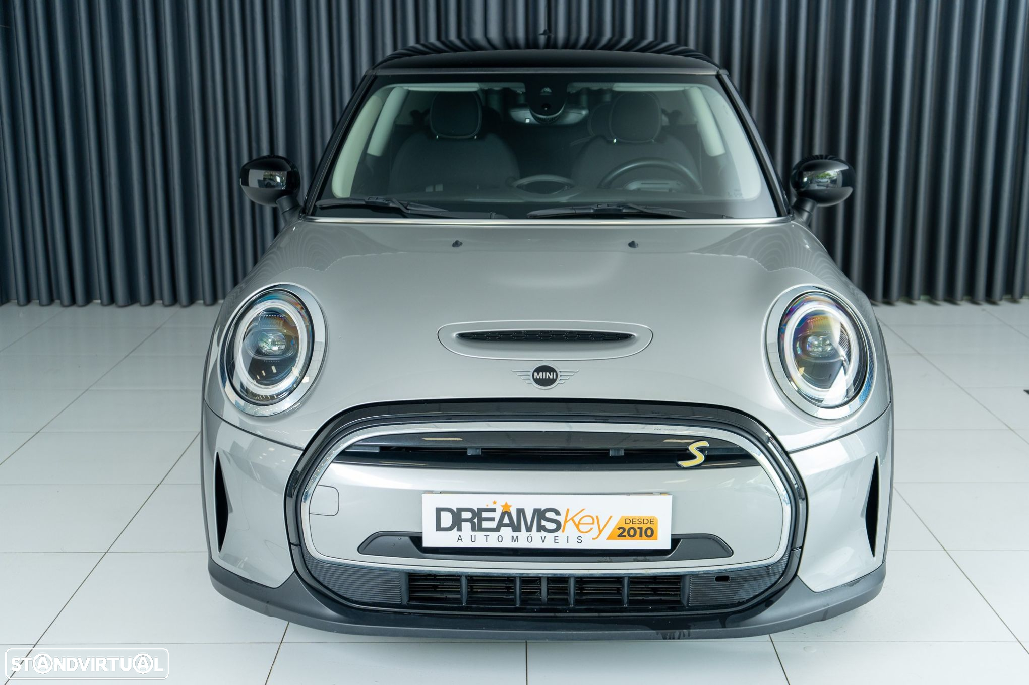 MINI 3 Portas Cooper SE Premium Essential - 2