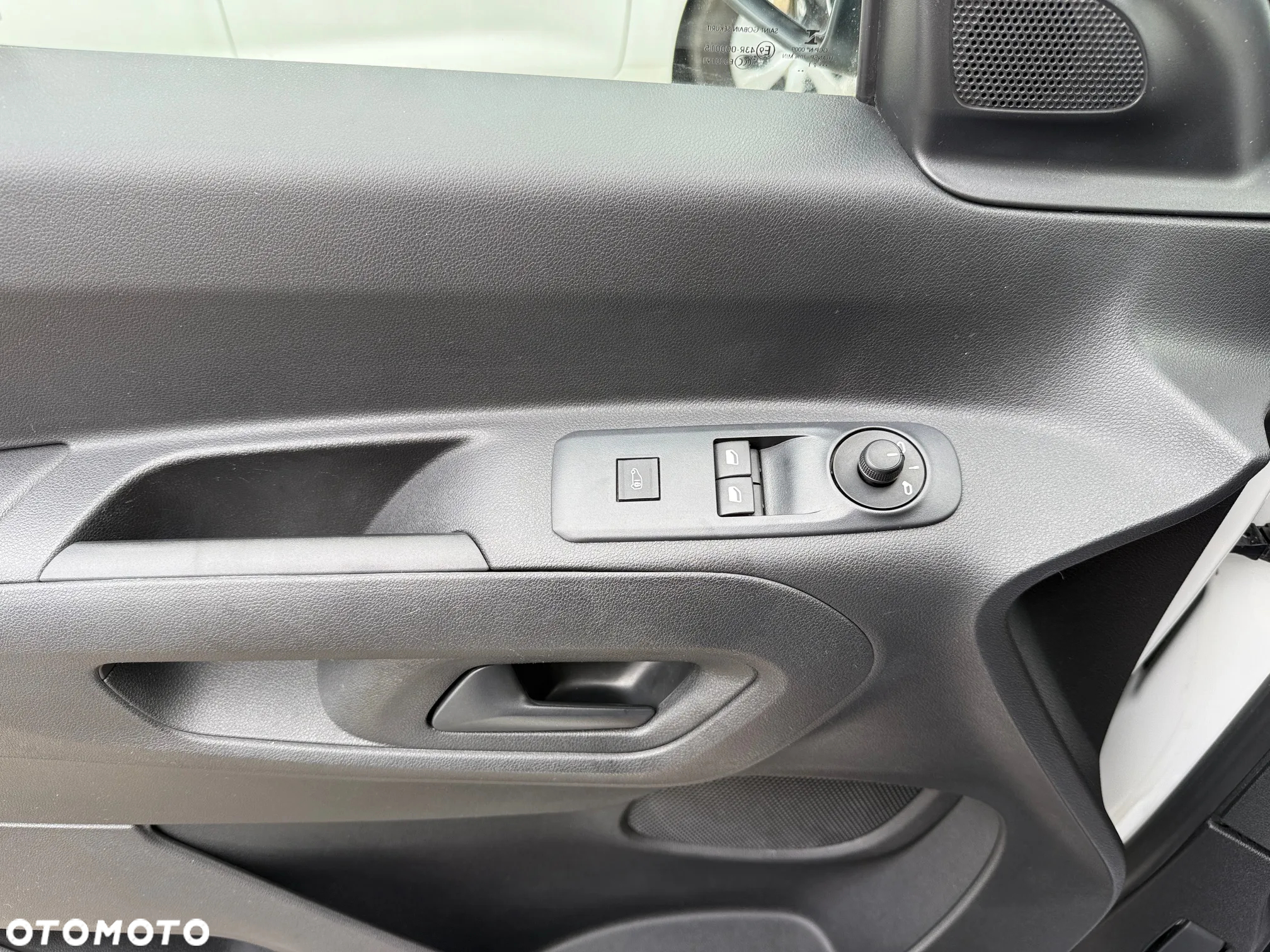 Toyota PROACE CITY - 9