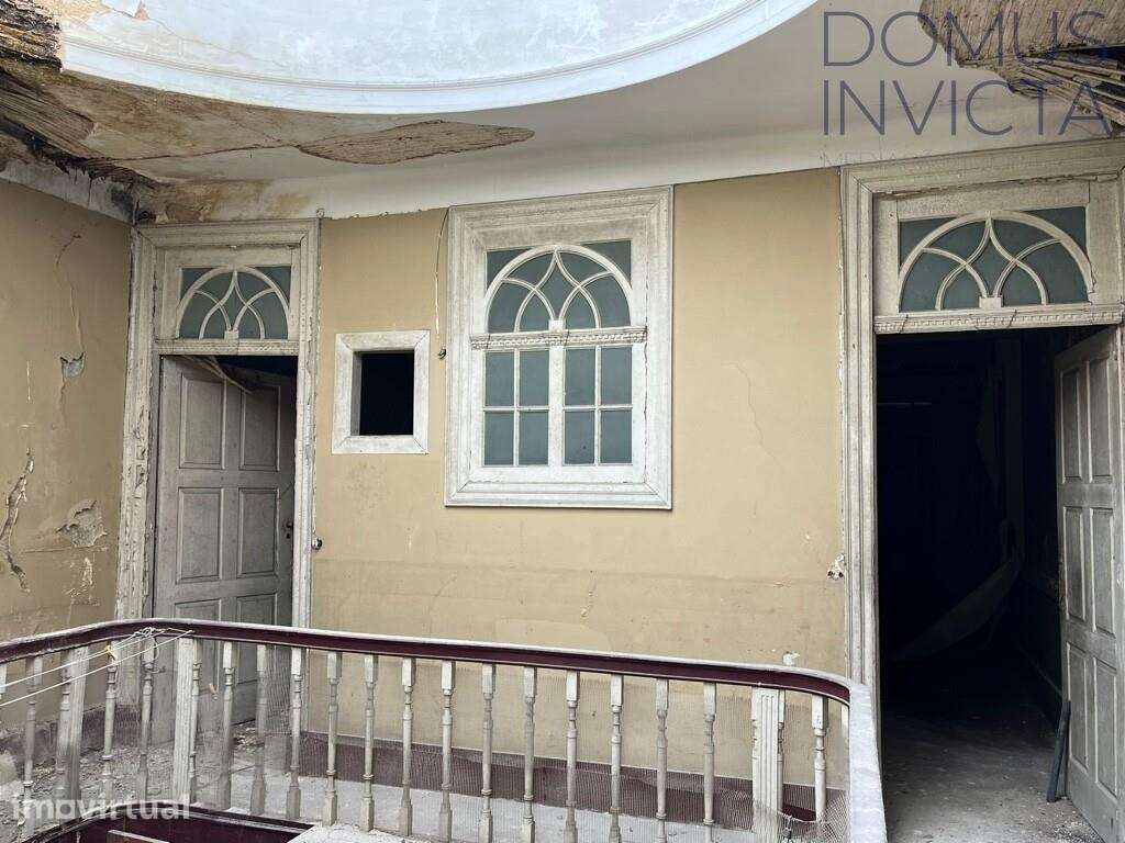 Predio inserido na ARU da Baixa, Porto