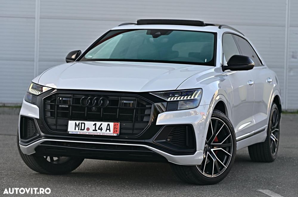 Audi Q8 - 1