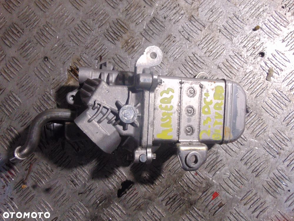 Chłodnica spalin master IV 2,3 dci