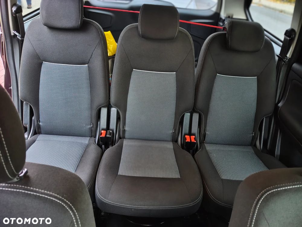 Ford Galaxy 2.0 FF Trend - 5