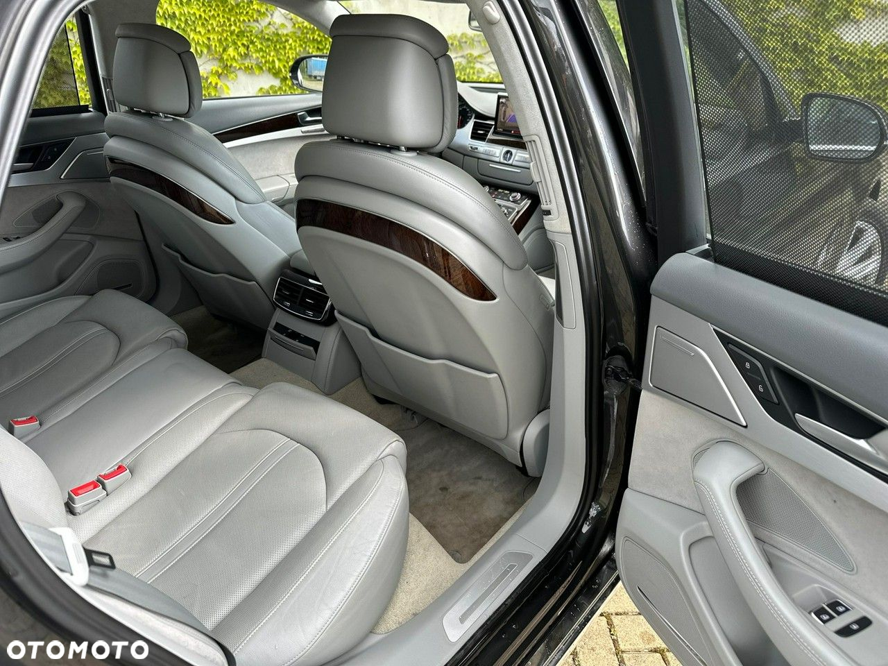 Audi A8 - 11