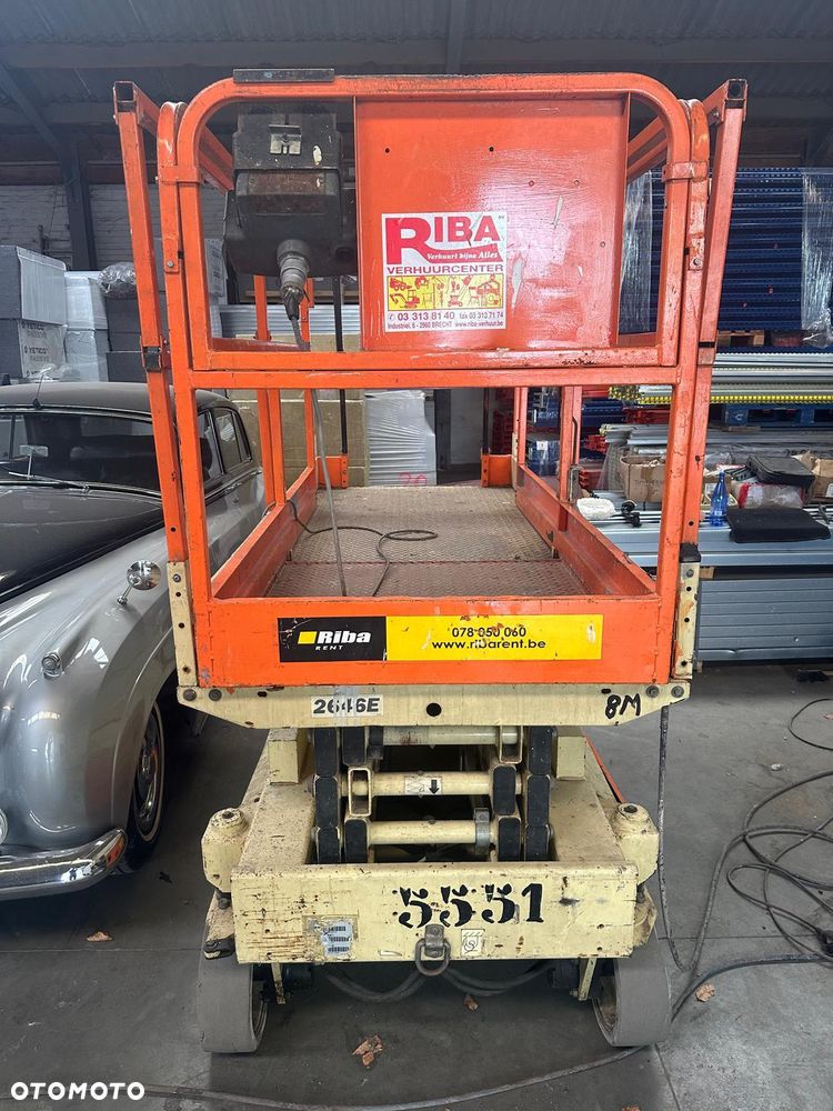 JLG - 1