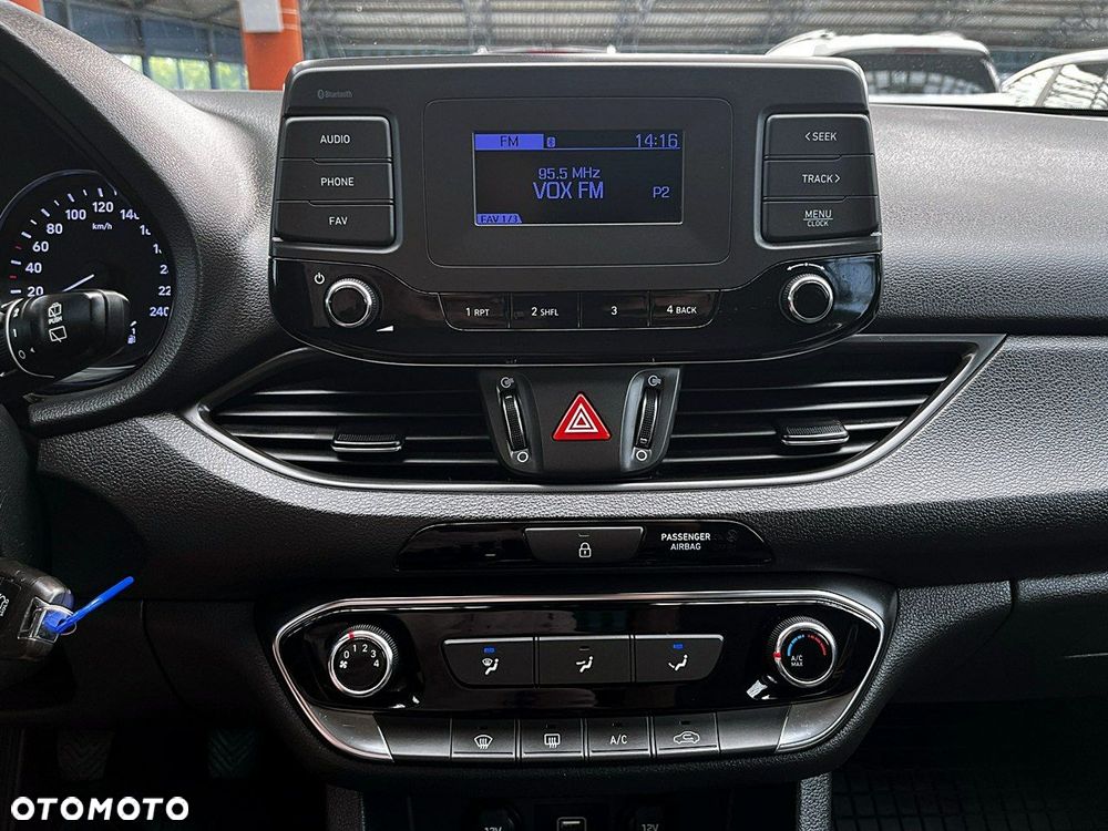 Hyundai i30 - 25