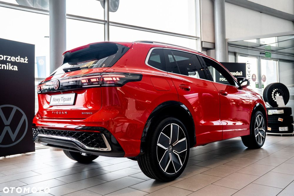 Volkswagen Tiguan - 24