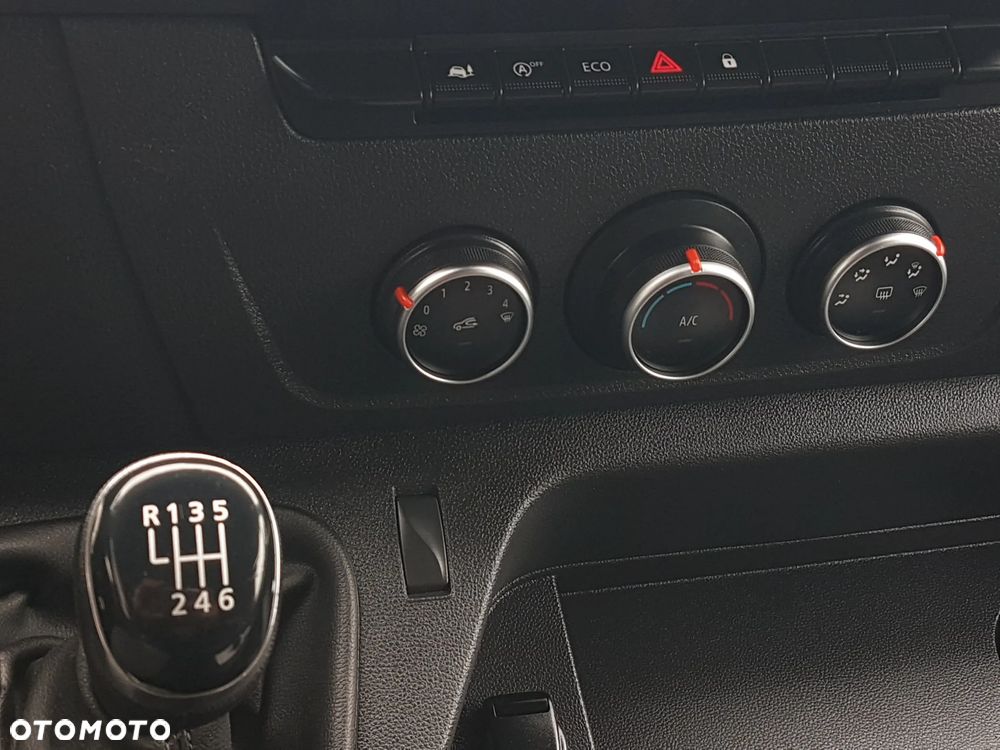 Renault MASTER KONTENER 8EP 4,22x2,23x2,22 KLIMA KRAJOWY MANUAL  6-BIEGÓW - 33
