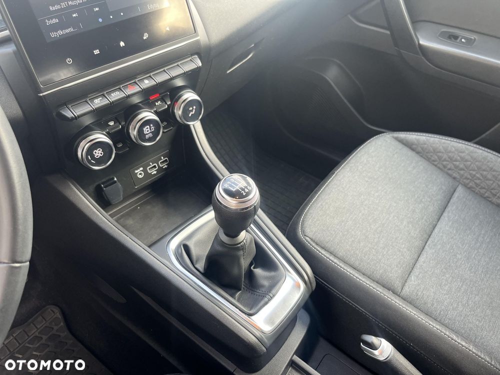 Renault Captur - 17