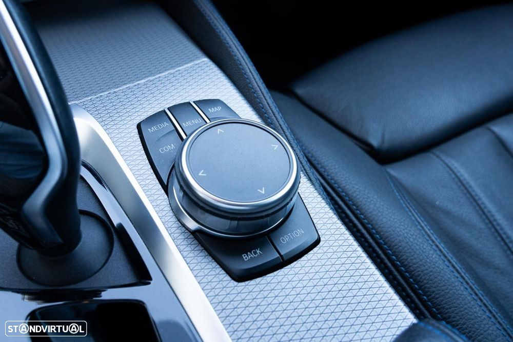 BMW 520 d Pack M Auto - 14