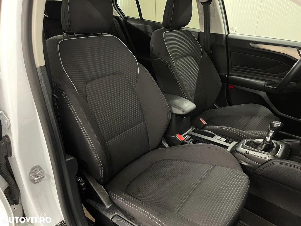 Ford Focus 1.5 EcoBlue Titanium - 9