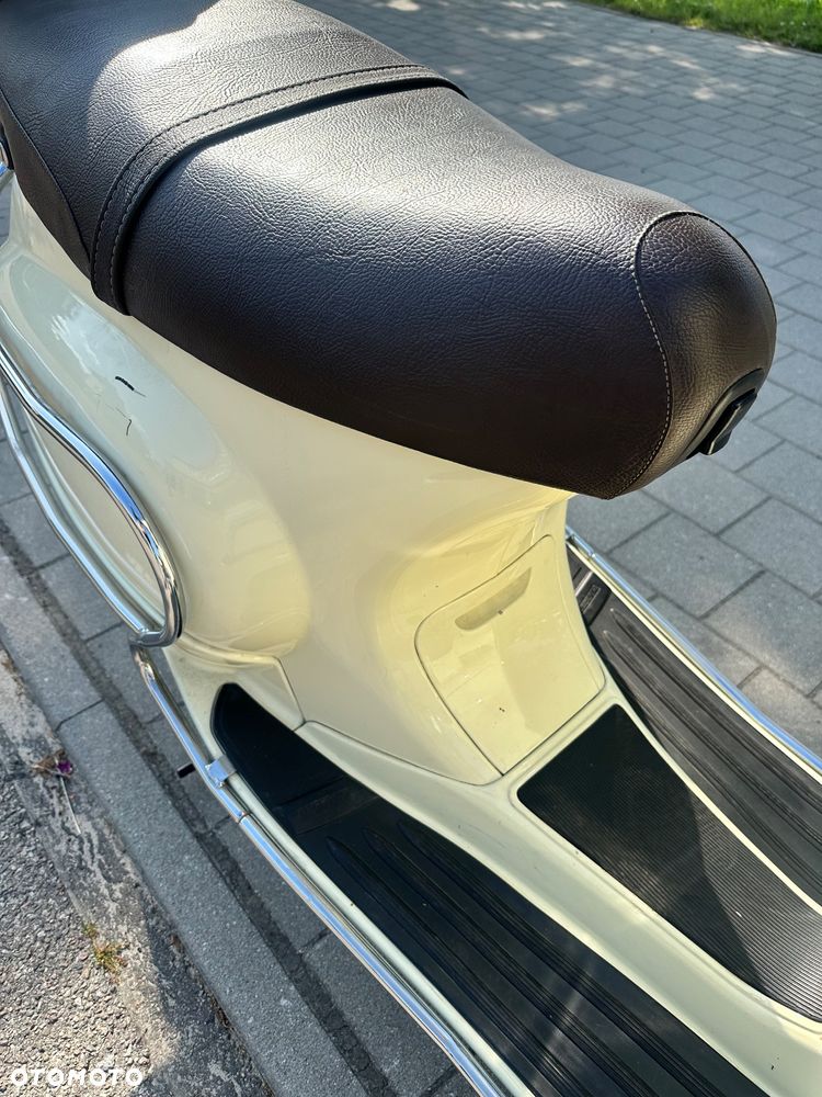 Vespa ET - 12