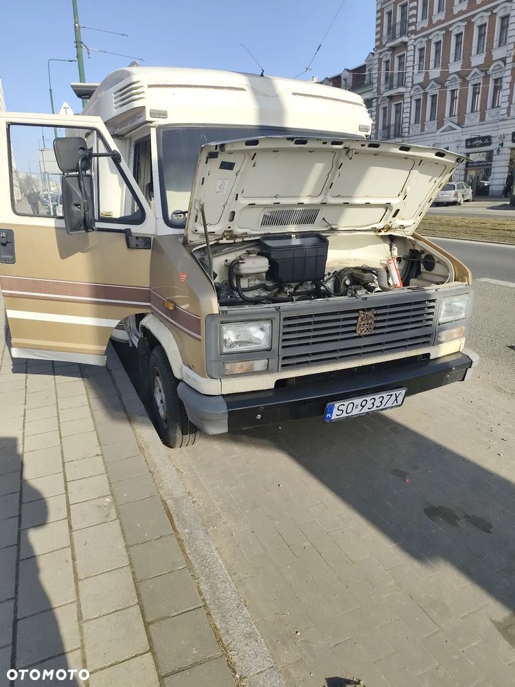 Peugeot D280 - 11