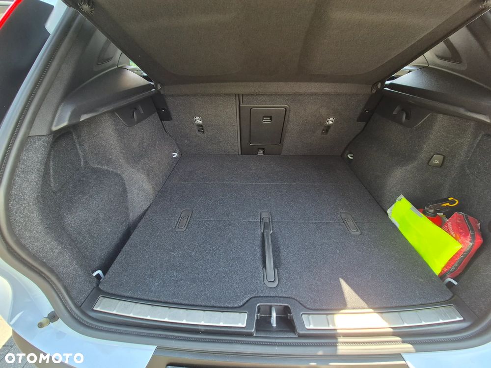 Volvo XC 40 B5 AWD Ultimate Bright - 16
