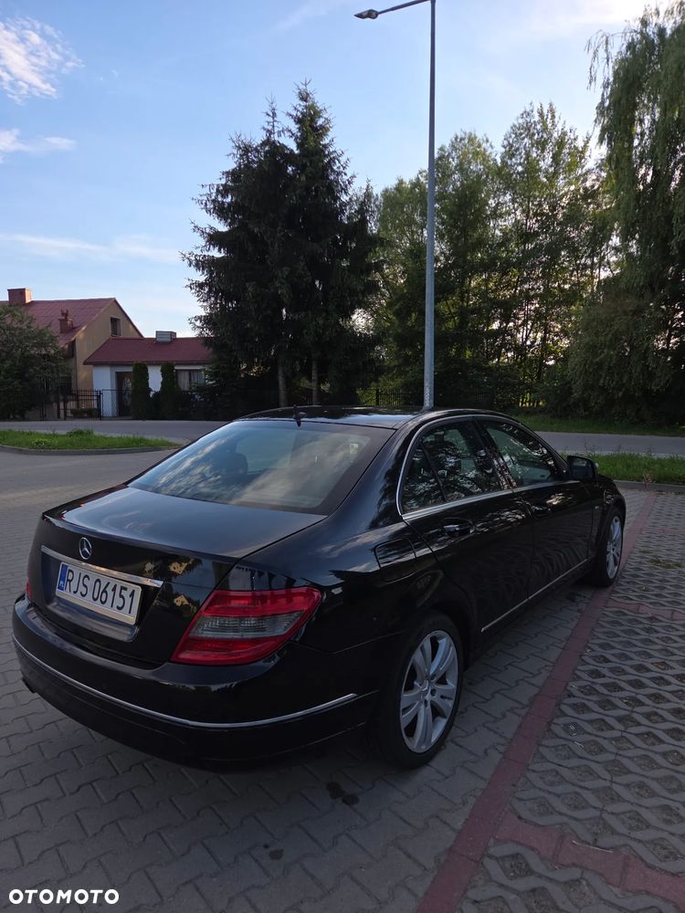Mercedes-Benz Klasa C 220 CDI DPF Automatik Avantgarde - 5
