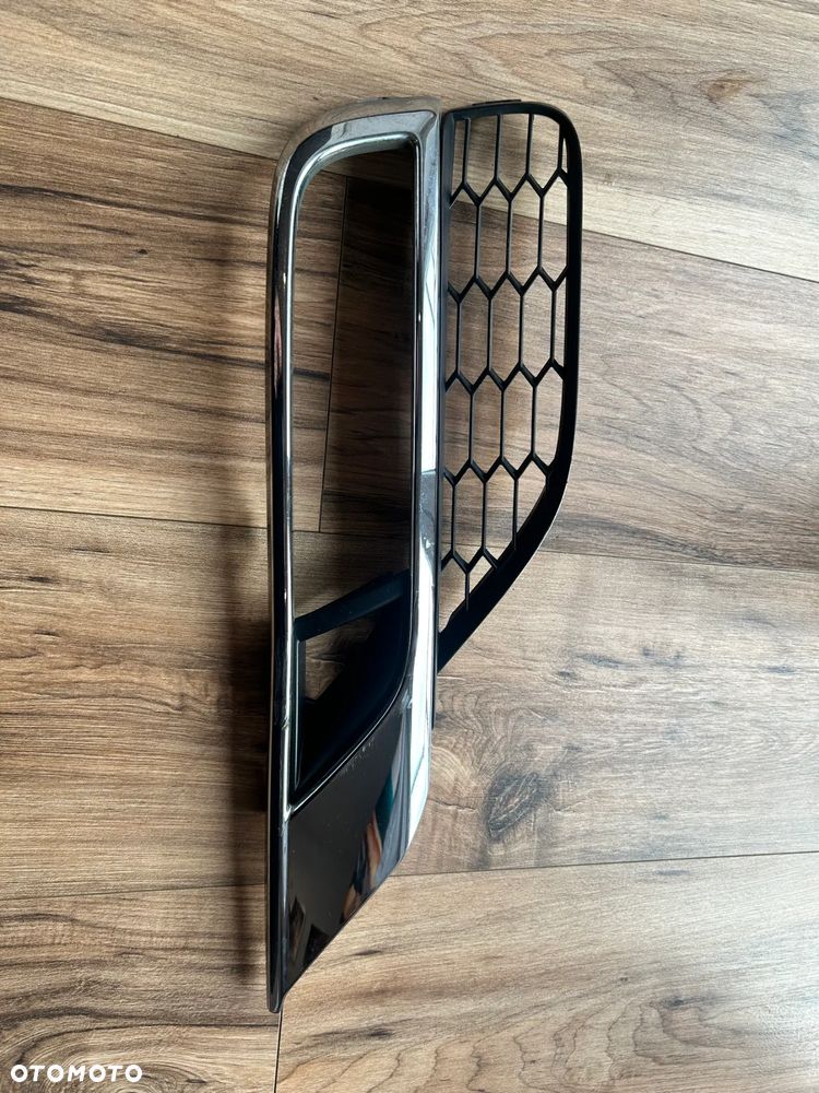 HONDA CR LIFT KRATKA ZDERZAK CHROM PRZÓD LEWA 71108T1VE0