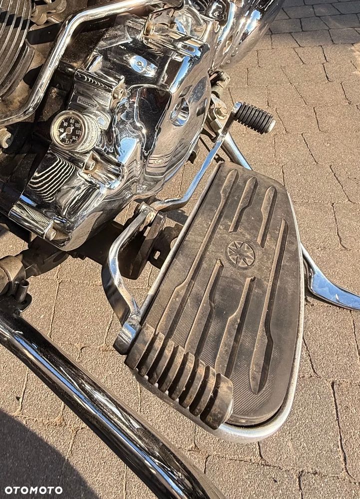 Yamaha Drag Star - 6