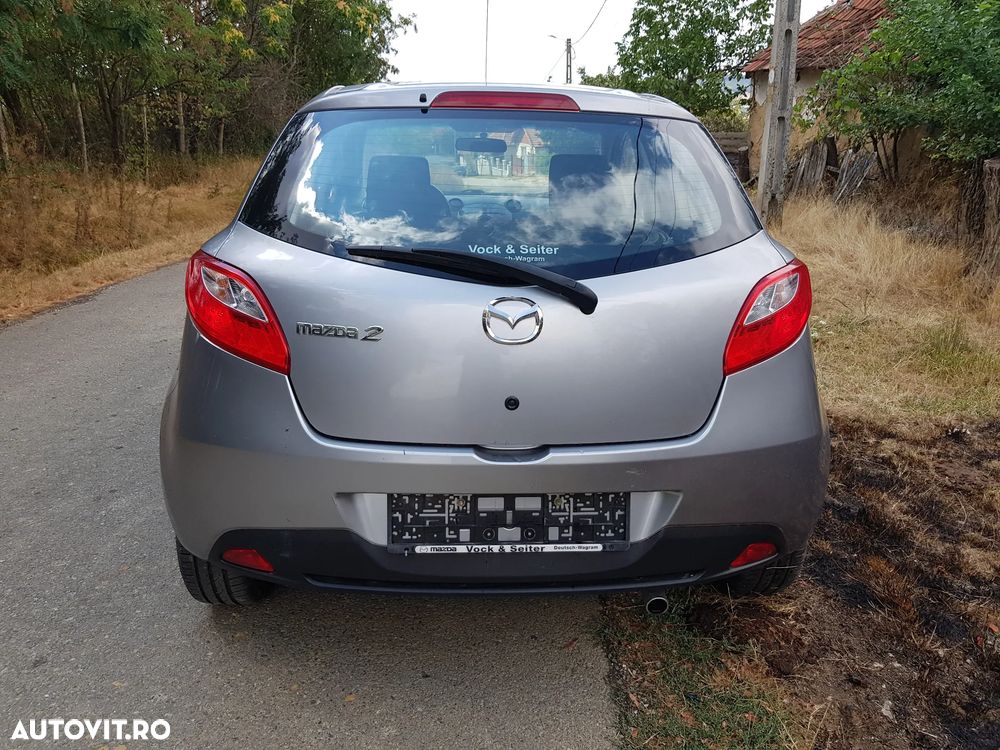 Mazda 2 1.3i TE - 4