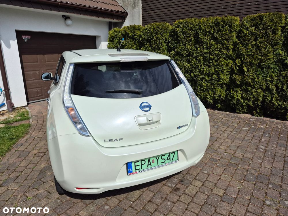 Nissan Leaf 24 kWh (mit Batterie) Tekna - 4