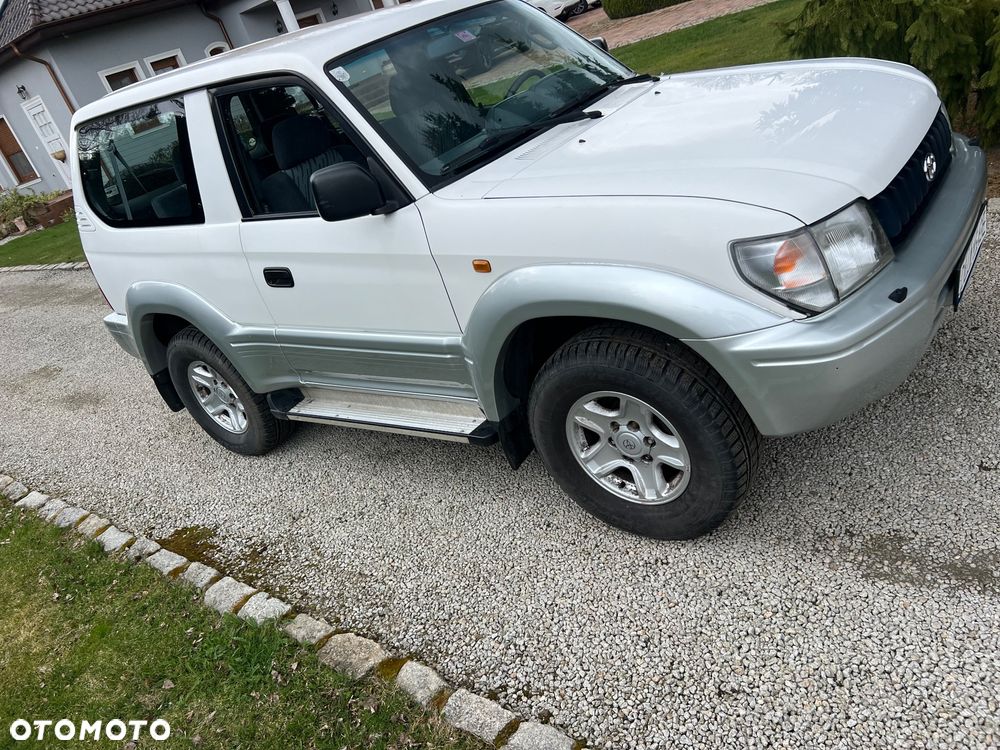 Toyota Land Cruiser - 5