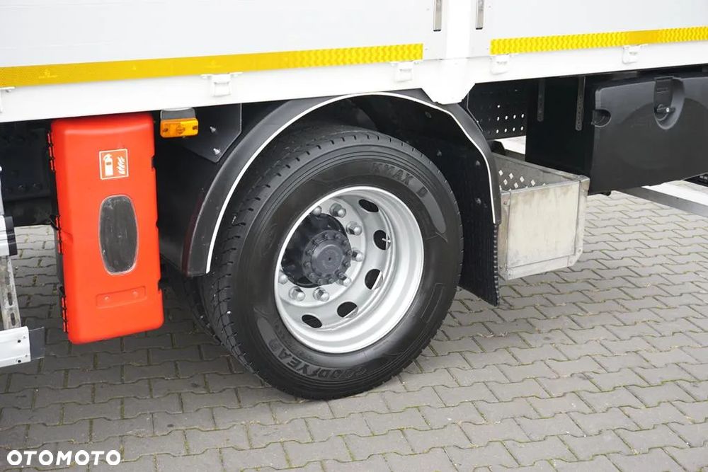 Renault PREMIUM / D16 / ACC / SKRZYNIOWY + HDS / HIAB 099 E - 2 HIDUO - 19