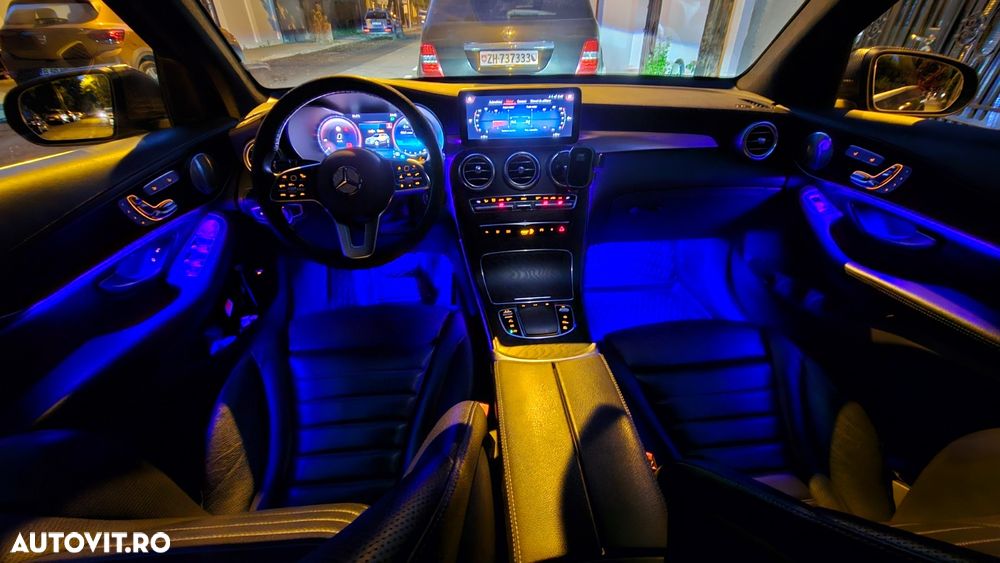 Mercedes-Benz GLC 300 d 4MATIC 9G-TRONIC - 28