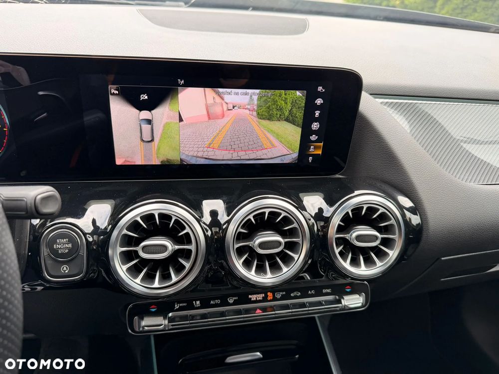 Mercedes-Benz Klasa B 250 4-Matic AMG Line 7G-DCT - 14