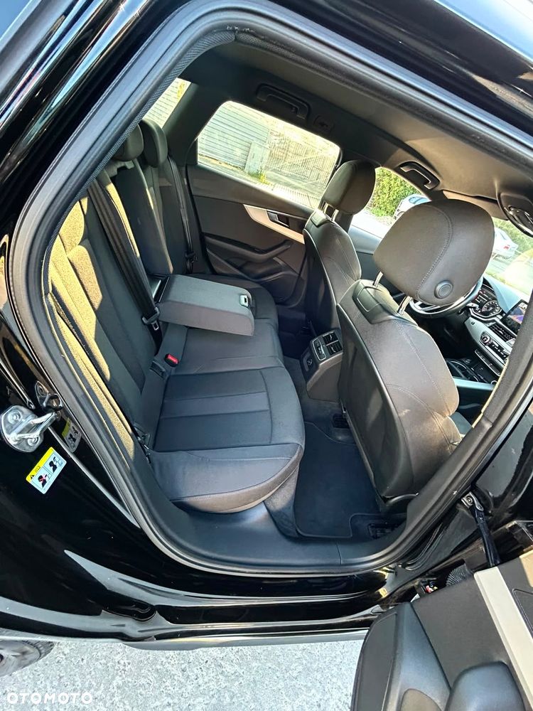 Audi A4 Avant 40 TDI quattro S tronic advanced - 11