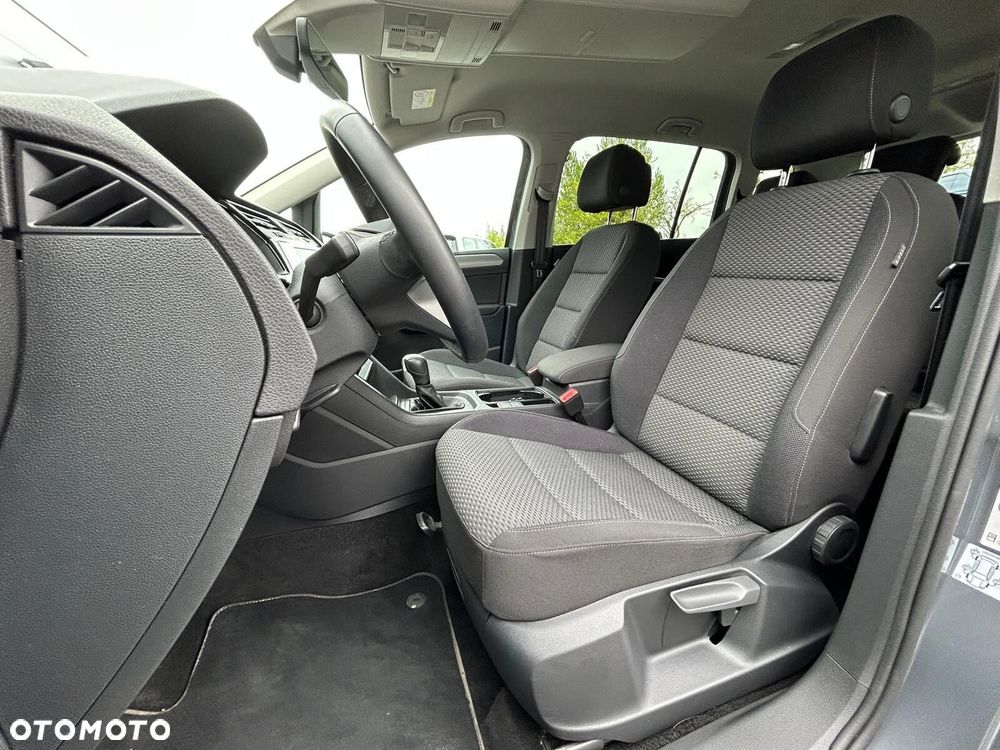 Volkswagen Touran 1.5 TSI EVO Comfortline DSG - 9