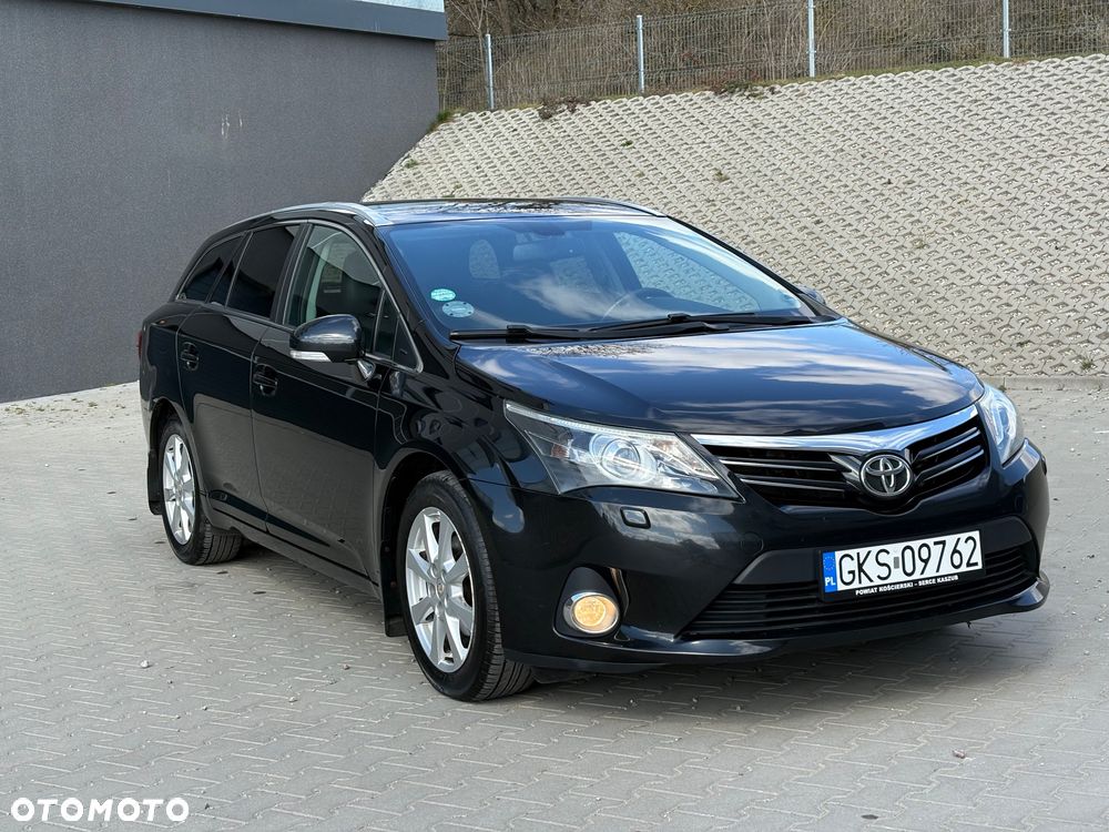 Toyota Avensis 1.8 Sol NAVI - 21