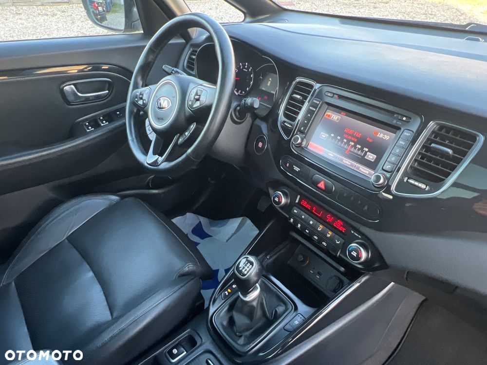 Kia Carens 1.6 GDI ISG Spirit - 35