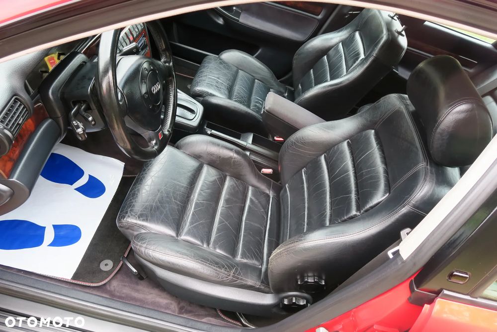 Audi A4 Limousine - 6