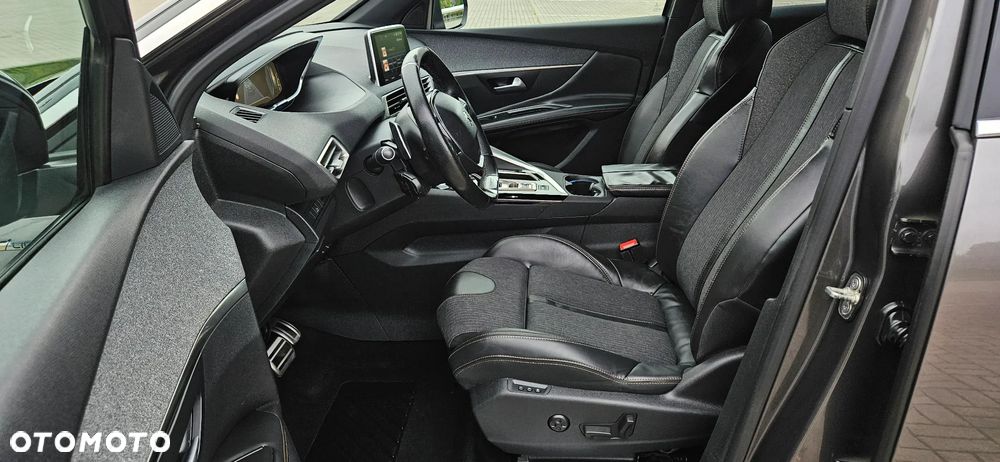 Peugeot 3008 BlueHDi 130 Stop & Start EAT8 GT Pack - 5