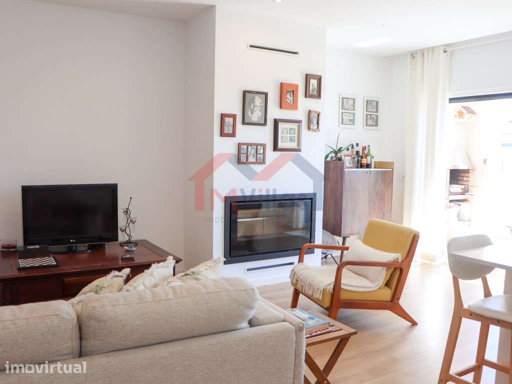Apartamento T3 com terraço e 2 lugares de garagem no centro- São Br... - Grande imagem: 3/32