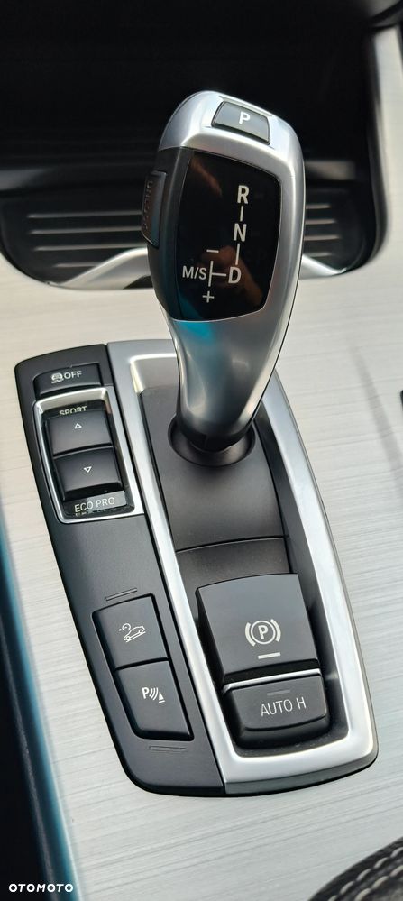 BMW X3 xDrive20d Luxury Line - 6