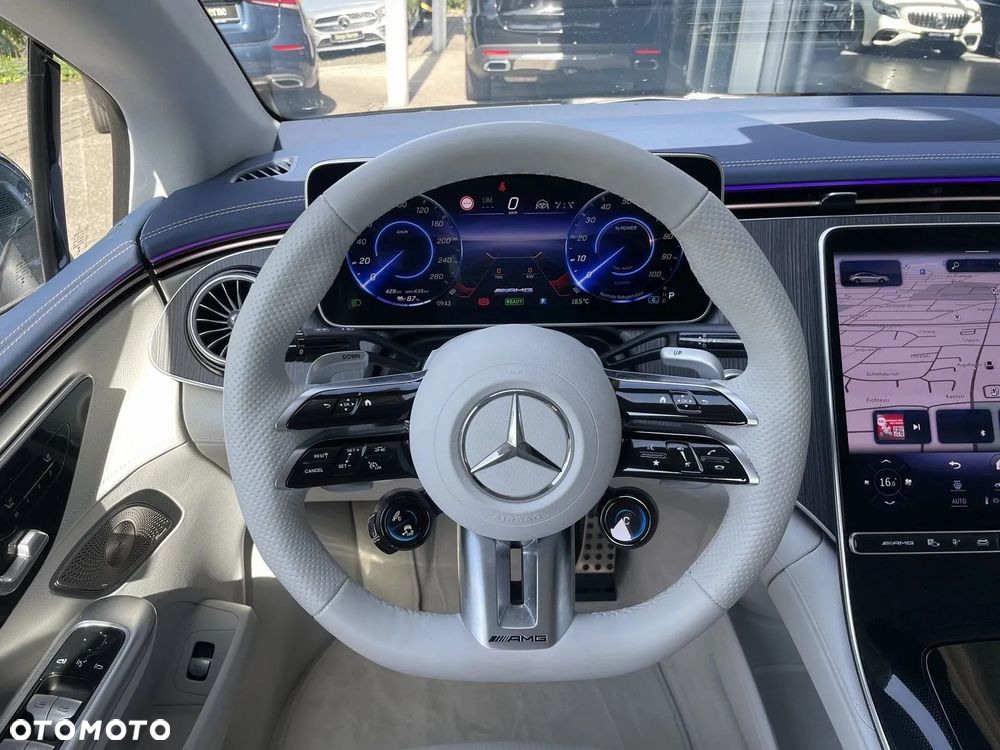 Mercedes-Benz EQE - 10