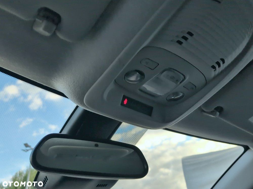 Citroën C3 Aircross 1.2 PureTech GPF Shine Pack S&S EAT6 - 26