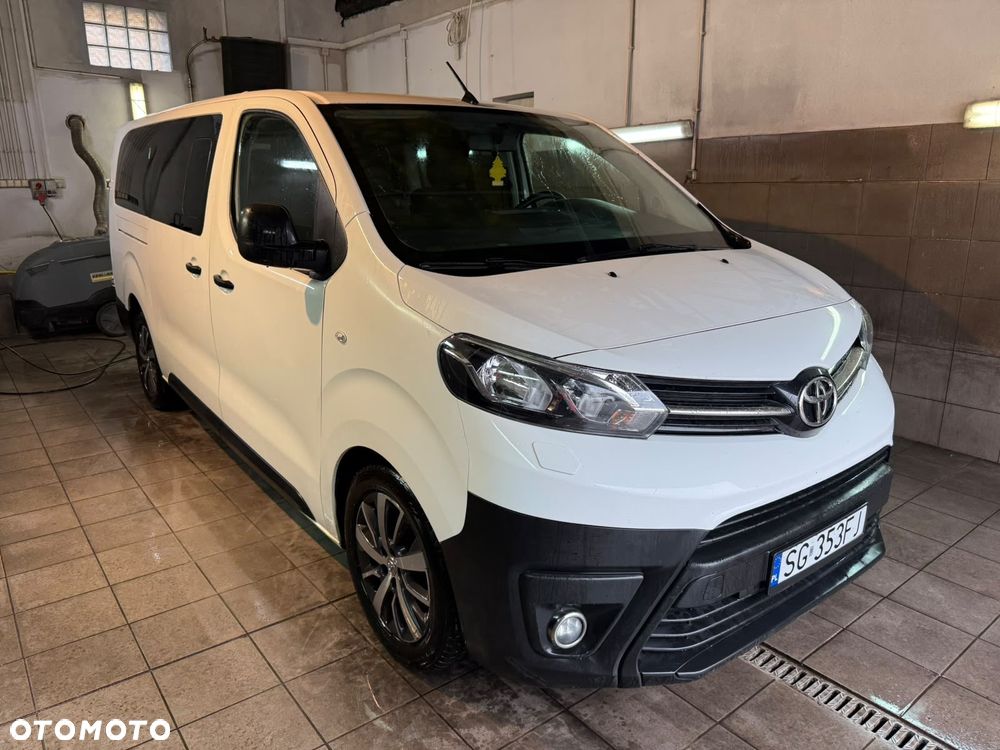 Toyota ProAce Kombi D-4D Long 2,8t - 2