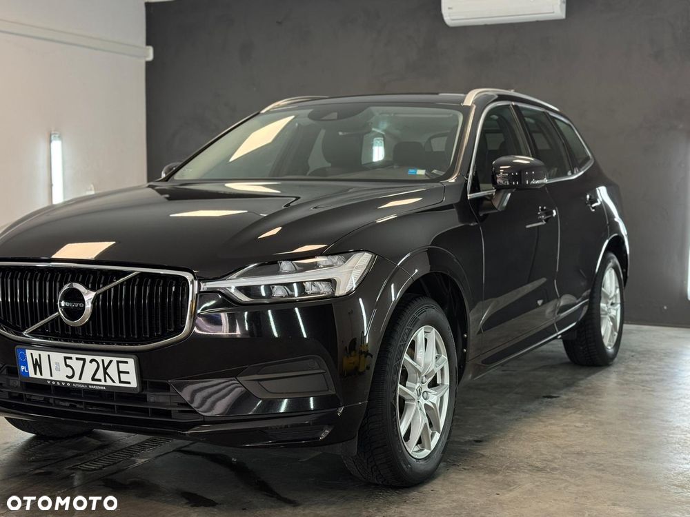 Volvo XC 60 D4 Momentum Pro - 24
