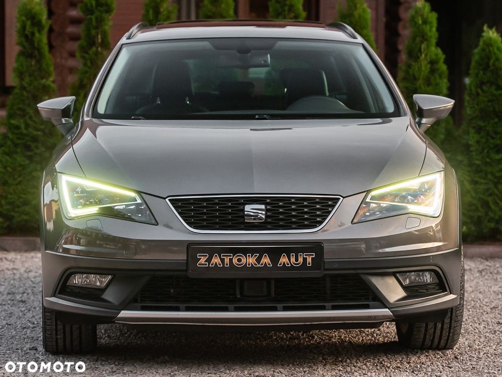 Seat Leon Sportstourer 2.0 TDI Start&Stop 4Drive DSG X-Perience - 4