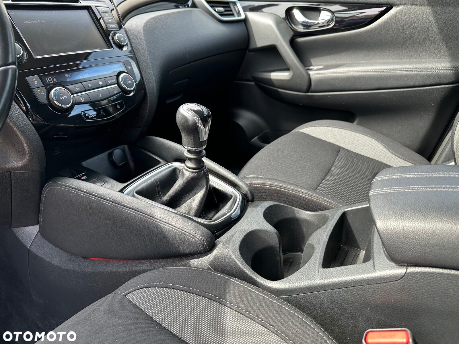 Nissan Qashqai 1.3 DIG-T Acenta - 30