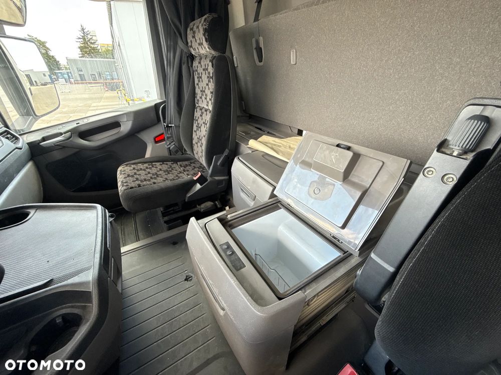 Scania R500 Wywrotka z wydmuchem Kompresor typu Welgro / Heitling do paszy - 23