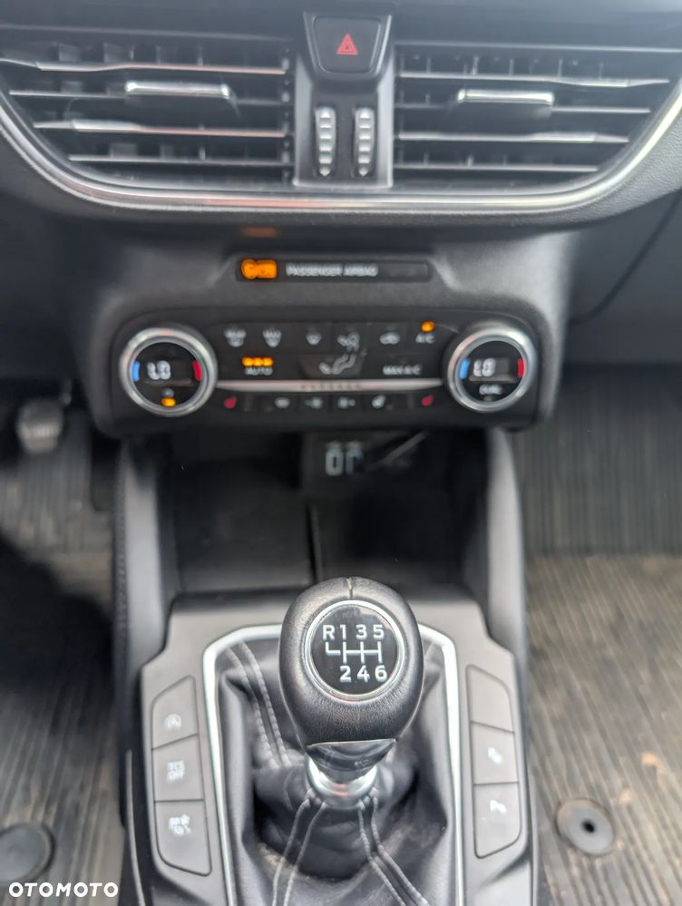Ford Focus 1.5 EcoBlue SCR Titanium - 15