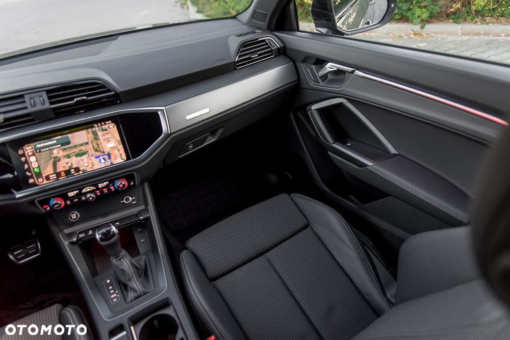 Audi Q3 - 24