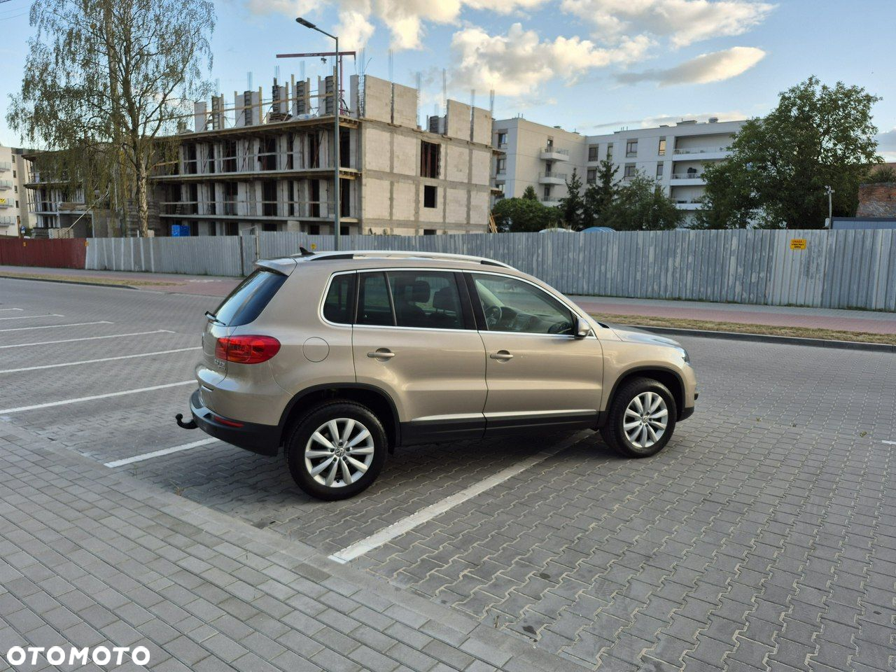 Volkswagen Tiguan 2.0 TDI 4Mot Sport&Style DSG - 23