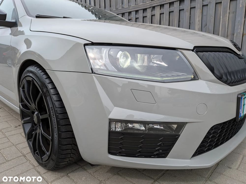 Skoda Octavia 2.0 TSI RS - 4