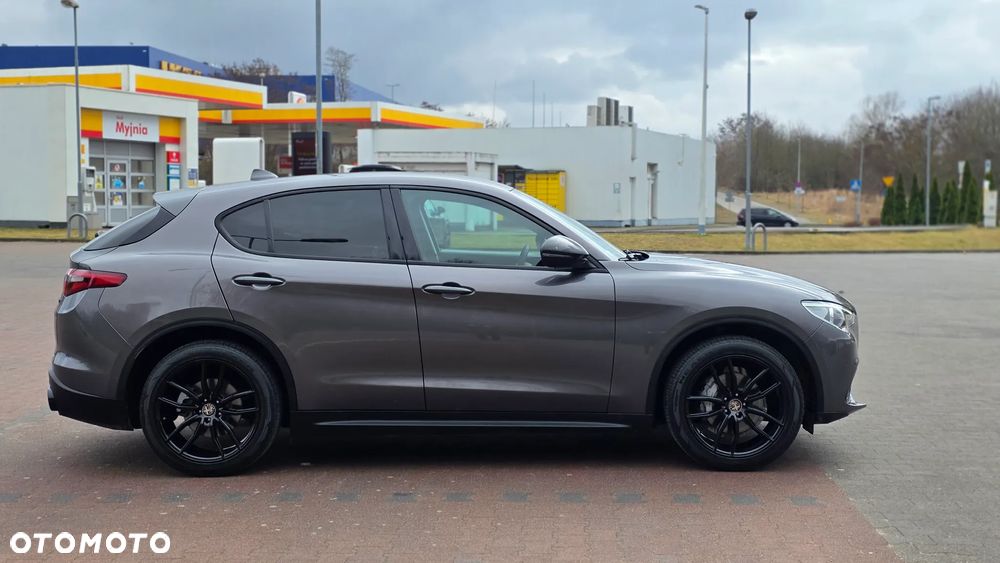 Alfa Romeo Stelvio 2.0 Turbo Business Q4 - 7