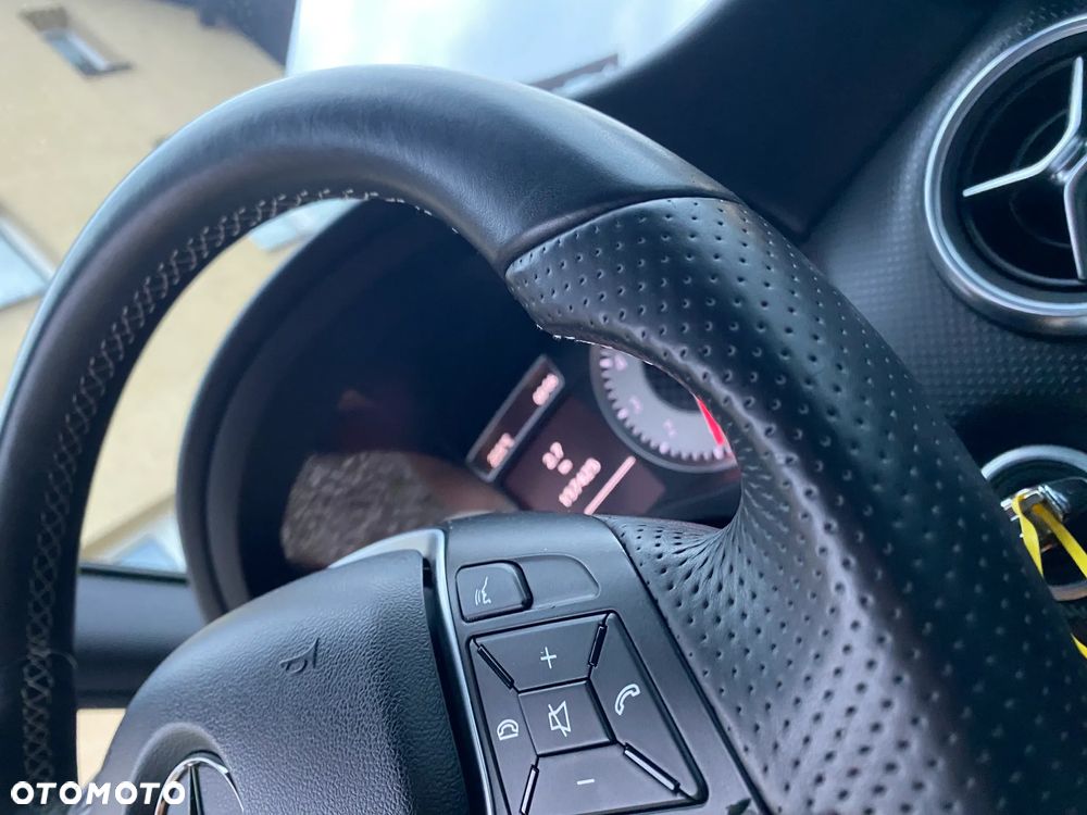 Mercedes-Benz Klasa A 180 - 32