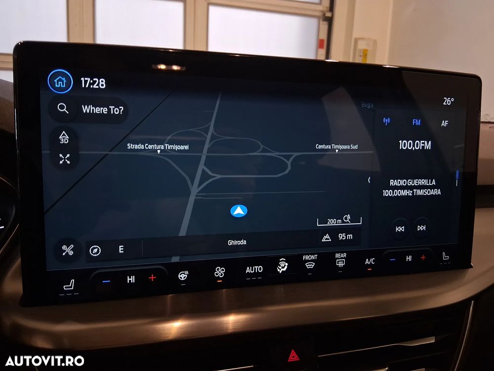 Ford Focus 1.0 EcoBoost Titanium - 23