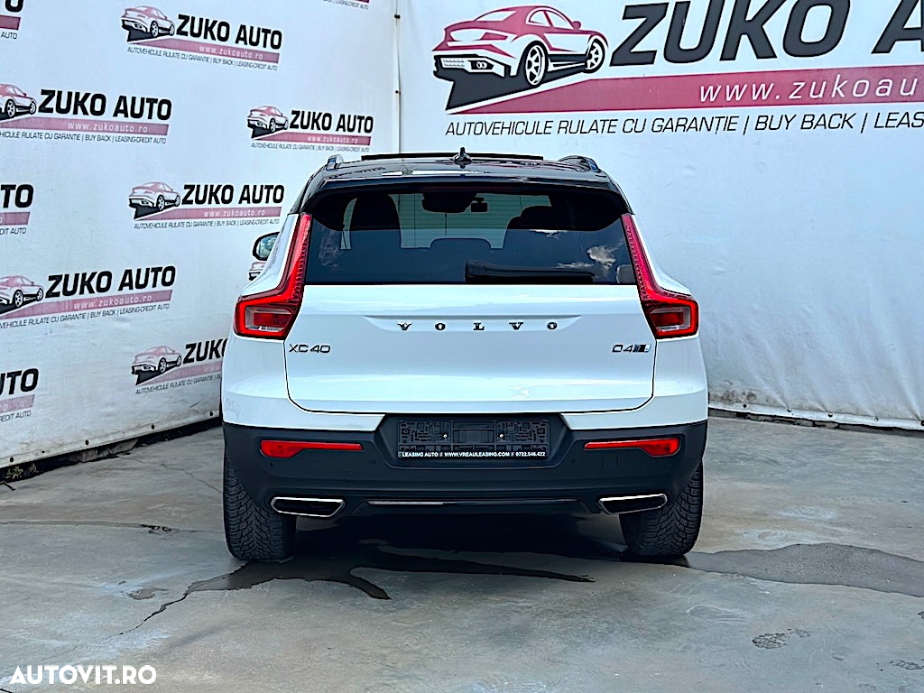 Volvo XC 40 D4 AWD R-Design - 6
