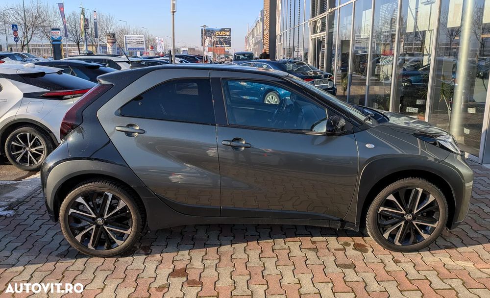 Toyota Aygo 1.0 VVY-I 5 usi MultiMode X-clusive - 8